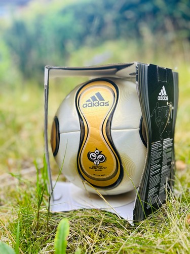 Adidas teamgeist original - teamgeist,